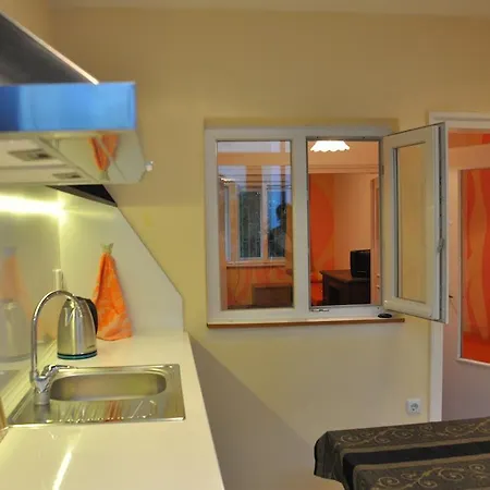 Arlequin Apartment