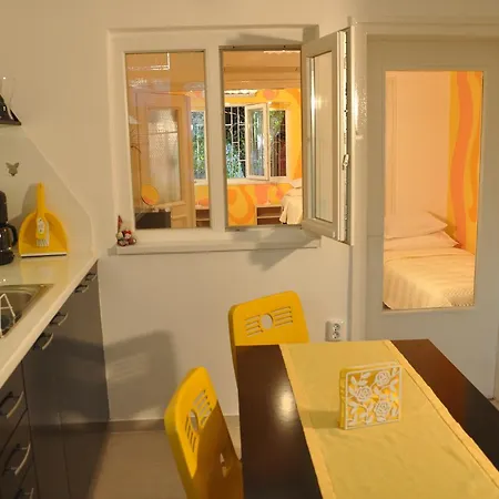 Arlequin Apartment Varna