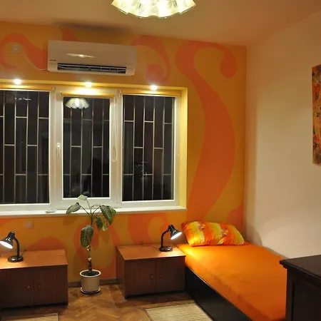 Arlequin Apartment *